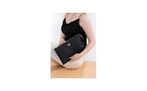Silver & Polo V Quilted Clutch Bag – 30 cm