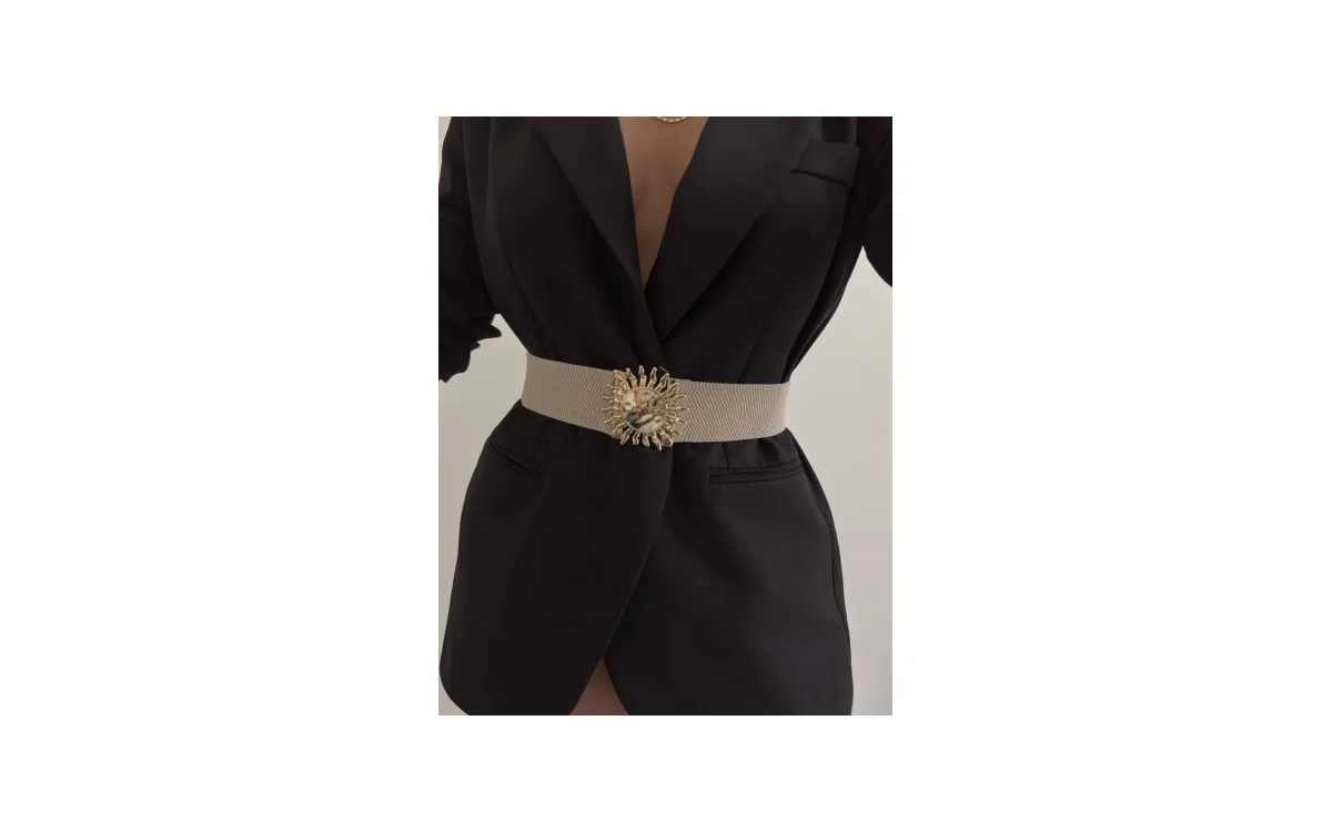 Elastic belt