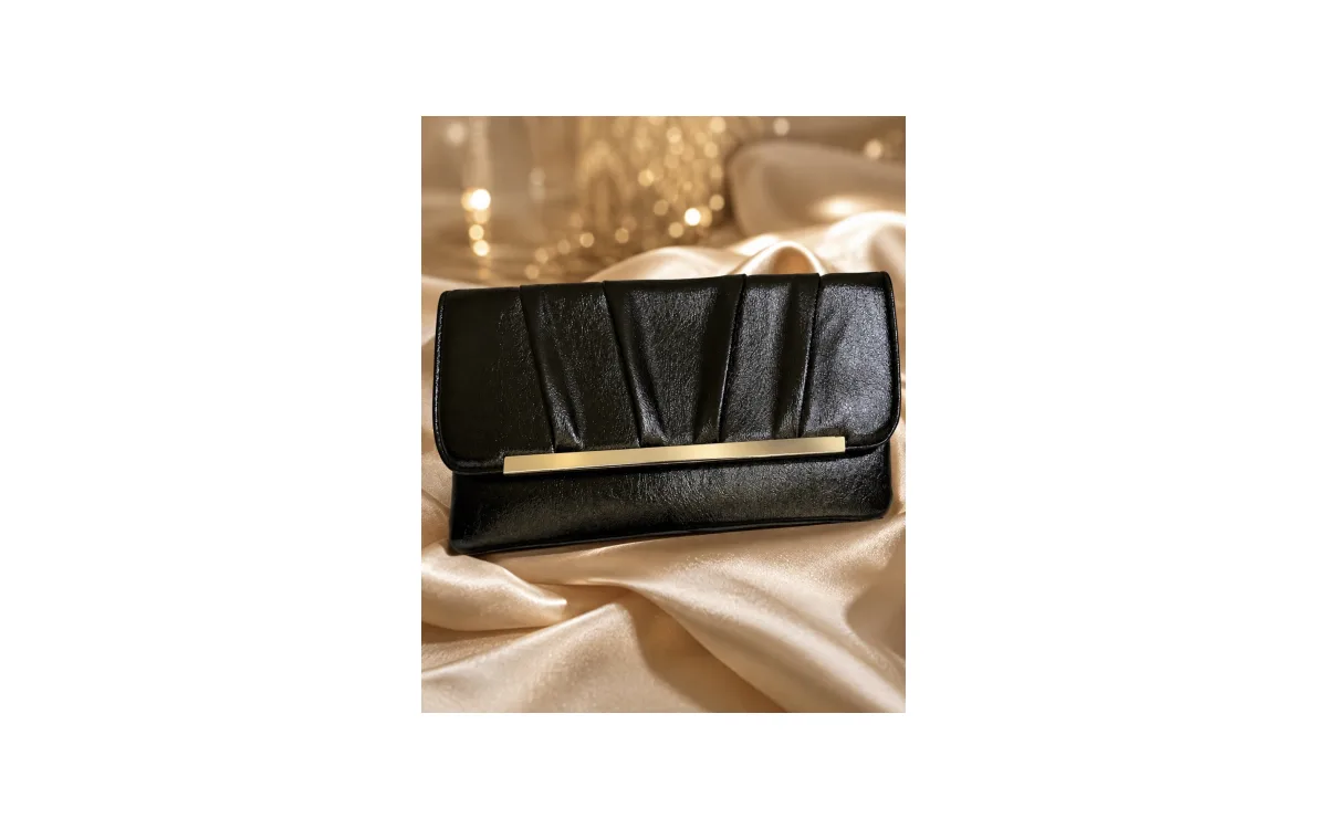 Elegant clutches